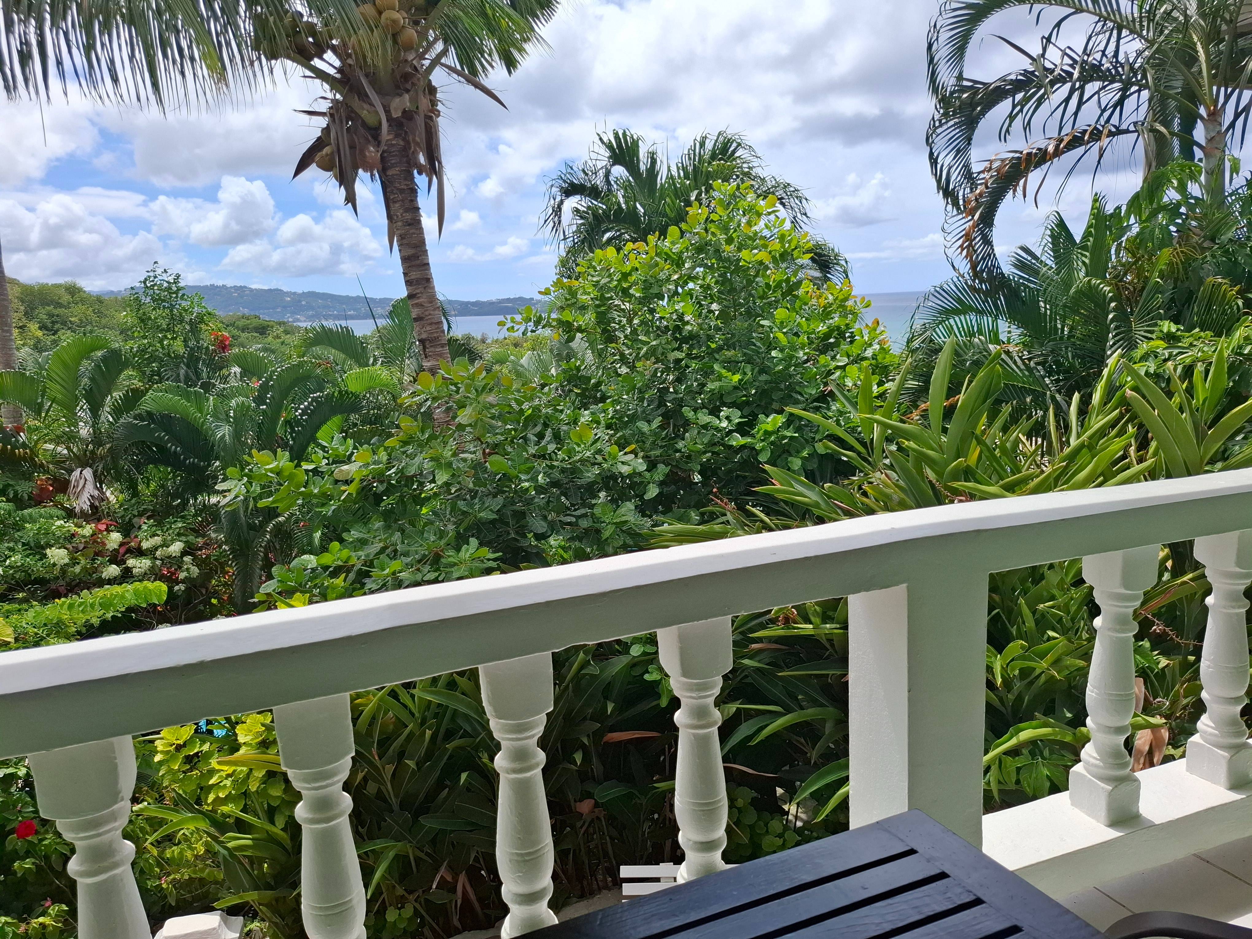 Balcony – Apartment 4 at Apartment Espoir, Saint Lucia