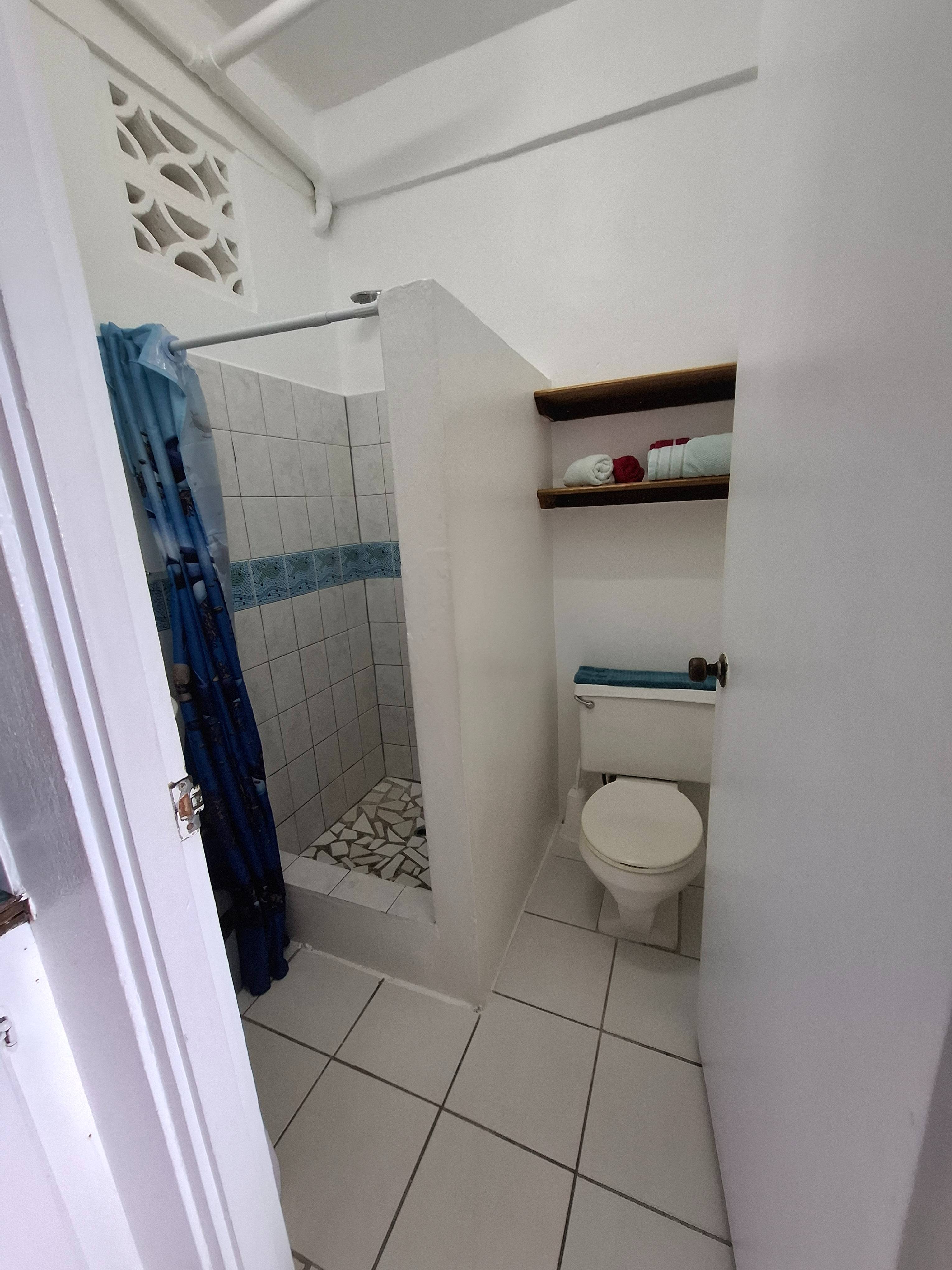 Shower WC – Apartment 5 at Apartment Espoir, Saint Lucia