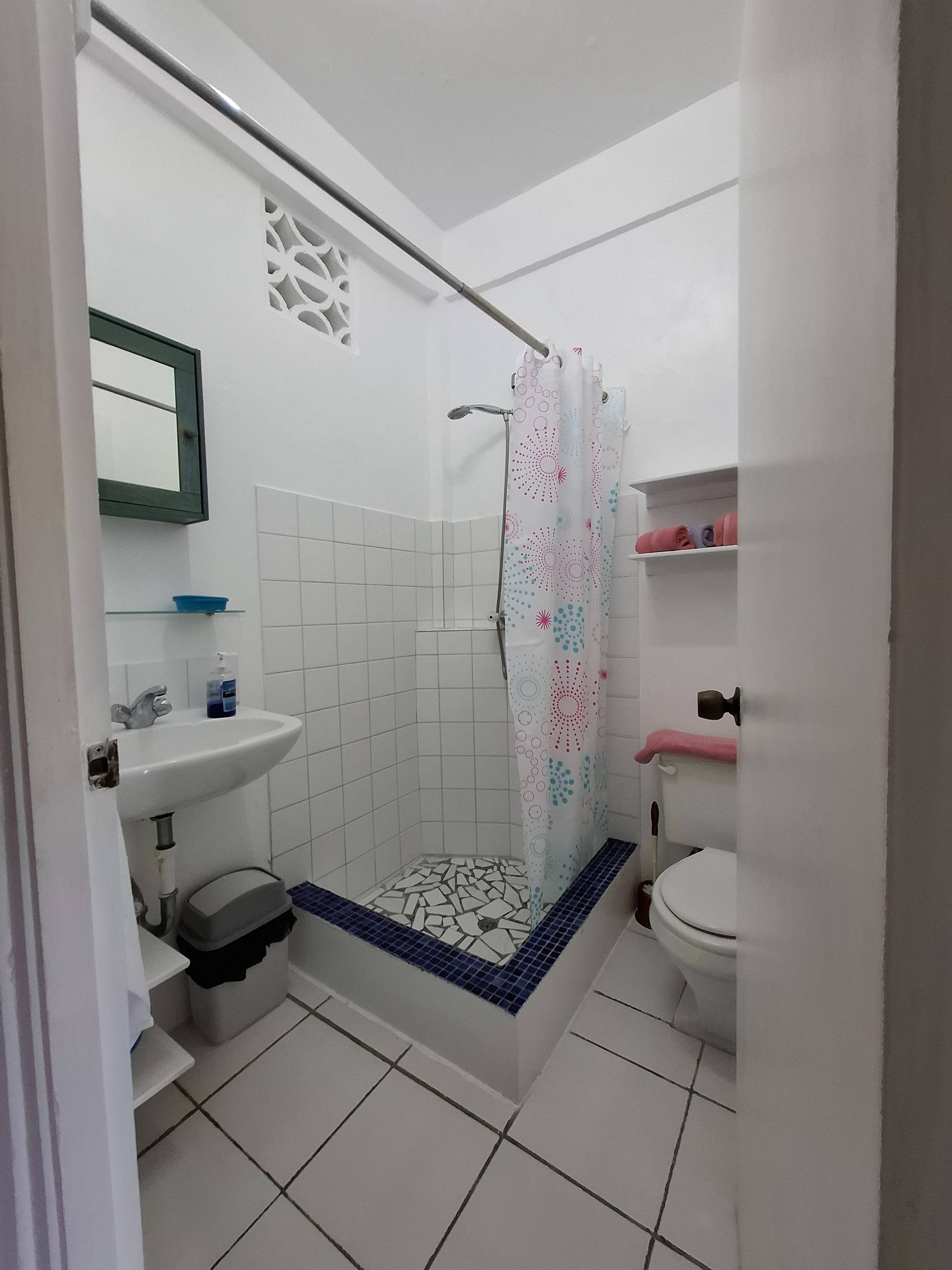 Shower WC – Apartment 8 at Apartment Espoir, Saint Lucia